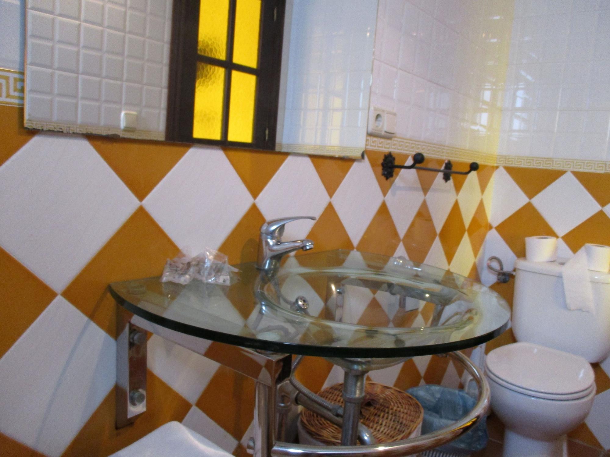 Hotel Marina Huelva Luaran gambar